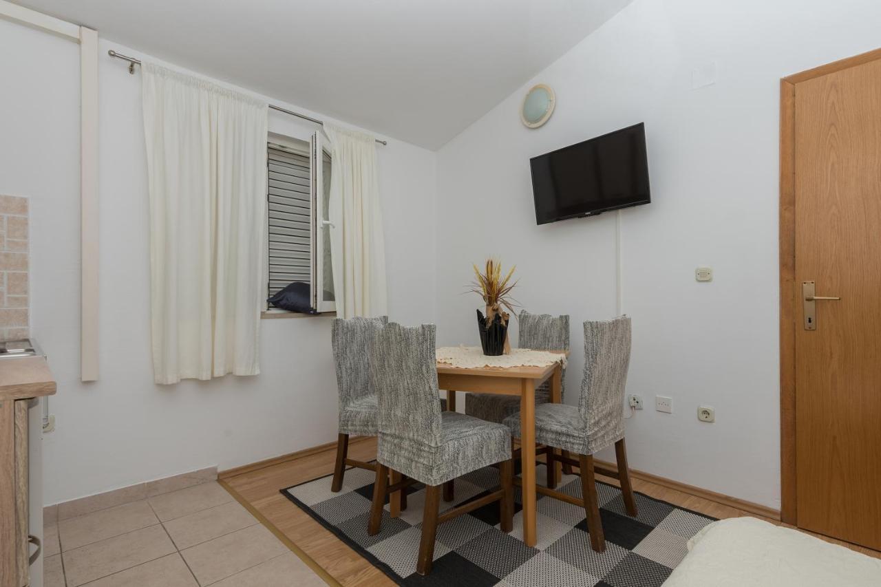Apartments Dalmato Μακάρσκα Εξωτερικό φωτογραφία